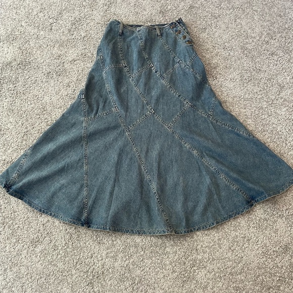 Like new. Long flare jeans skirt from Japan. - Picture 2 of 4